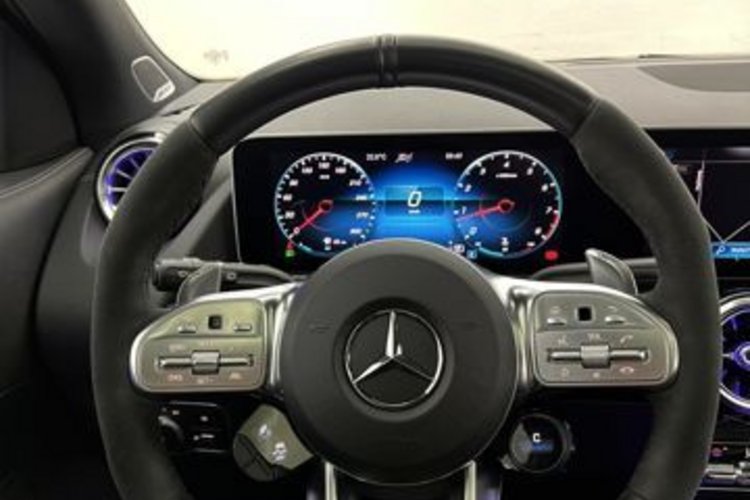 Mercedes-Benz GLA 45 AMG GLA 45 S AMG 4M+ NIGHT MAGNO PANO+MEMORY+360+LED