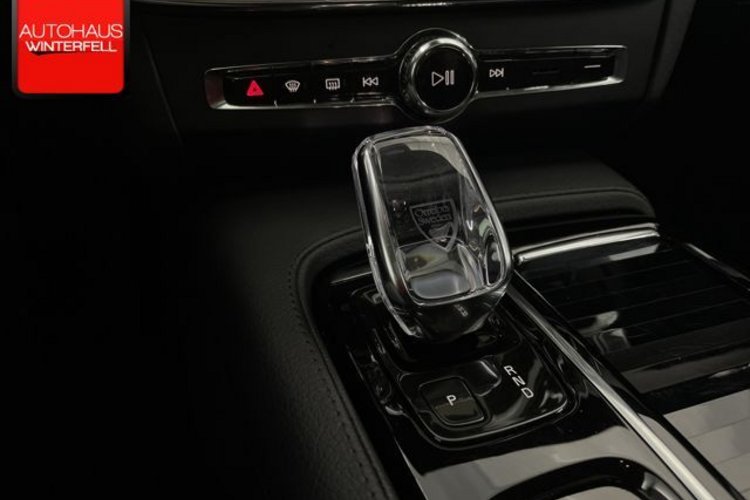 Volvo V90 V90 T8 Rech. AWD PANO+B&amp;W+AHK+HUD+MEMO+STANDH