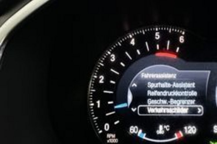 Ford S-Max S-Max 2.0 TDCi Titanium 7SITZ+PANO+KAMERA+