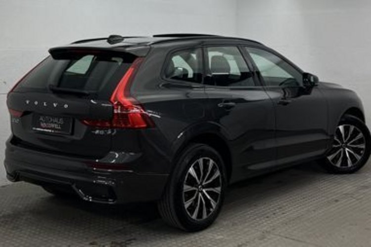 Volvo XC60 XC60 B5 AWD PLUS DARK PANO+GOOGLE+MEMO+KRISTALL+