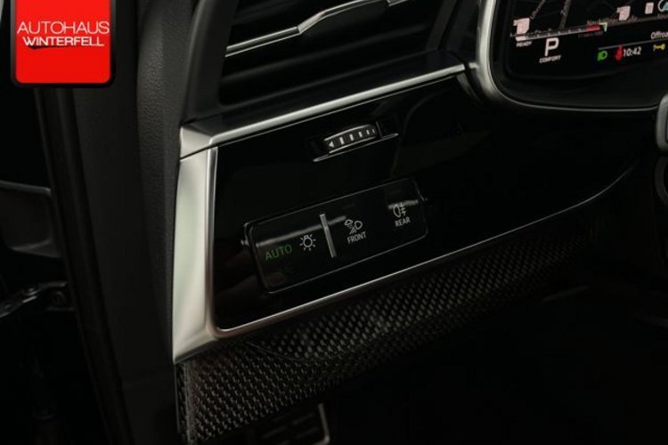 Audi SQ7 SQ7 4.0 TFSI qu 7SITZ+PANO+CARBON+AHK+STANDHZG+