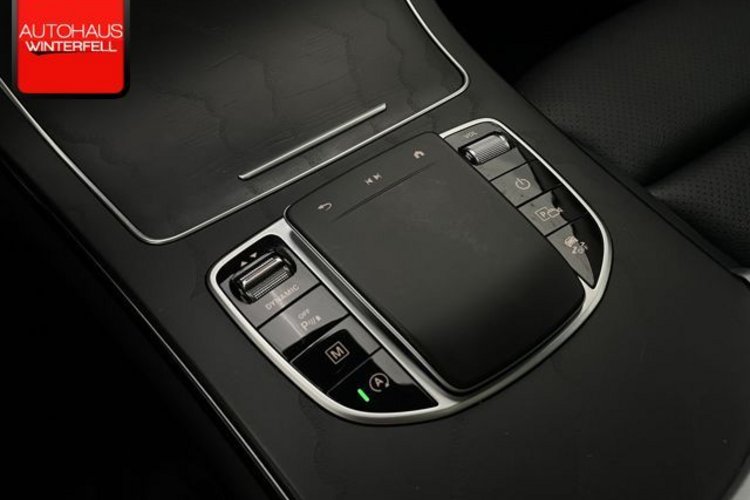 Mercedes-Benz GLC 200 GLC 200 d 4M NIGHT PANO+LED+KAMERA+MBUX+CARPLAY+