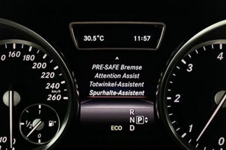 Mercedes-Benz GL 350 GL 350 4M AMG SPORT 7SITZ+GSD+AHK+NACHT+STANDHZG