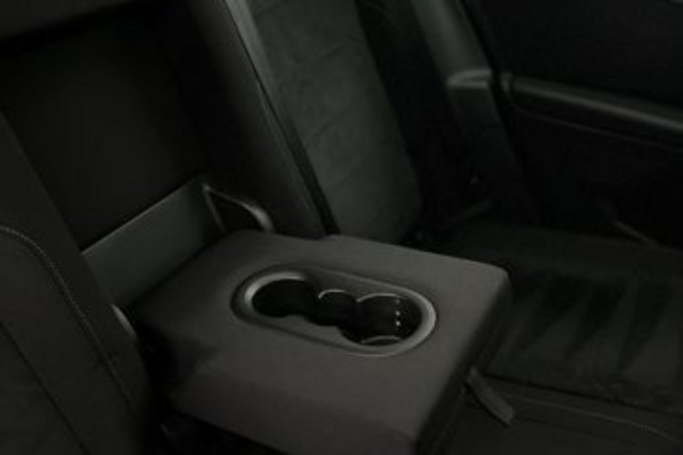 Volkswagen Tiguan Tiguan 1.4 eHybrid Elegance PANO+AHK+IQ.LIGHT+