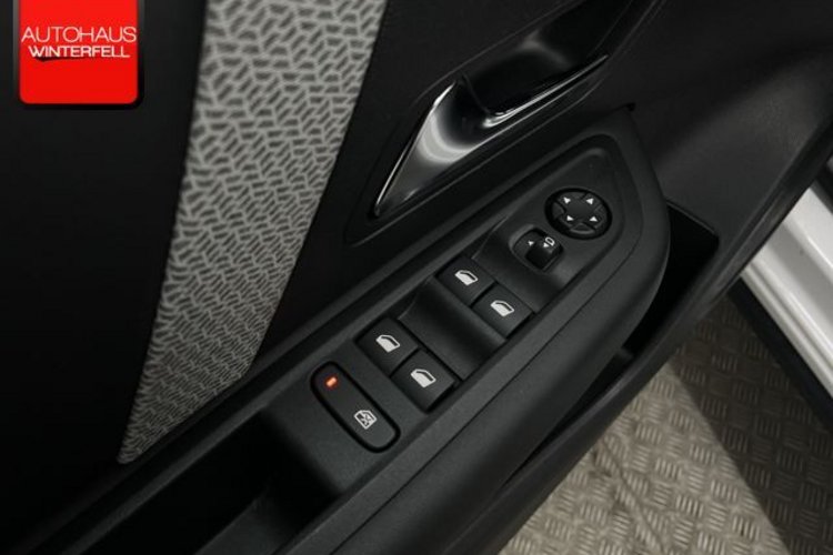 Citroën C4 C4 PureTech 130 EAT8 FEEL PACK LED+KAMERA+KLIMA+