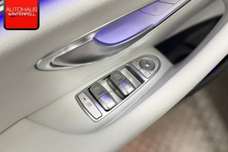 Mercedes-Benz E 220 E 220 d 4M Avantgarde MULTIBEAM+MEMORY+DISTRONIC