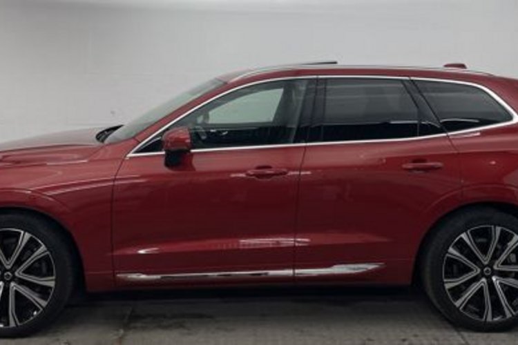 Volvo XC60 XC60 B4 D AWD Ultimate Bright PANO+AHK+B&amp;W+LUFT+