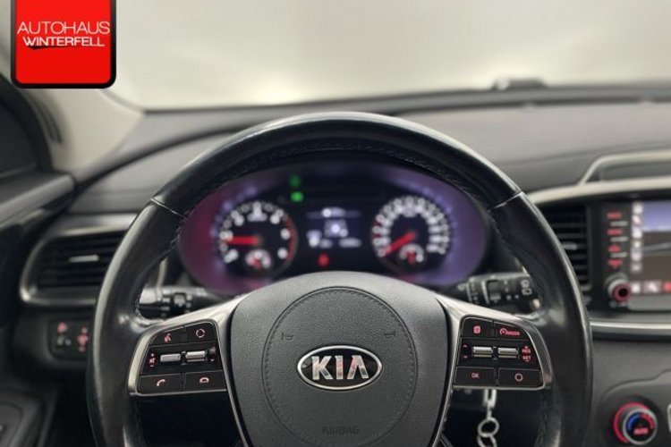 Kia Sorento Sorento 2.2 CRDI 7SITZER+AHK+KAMERA+CARPLAY+DAB+