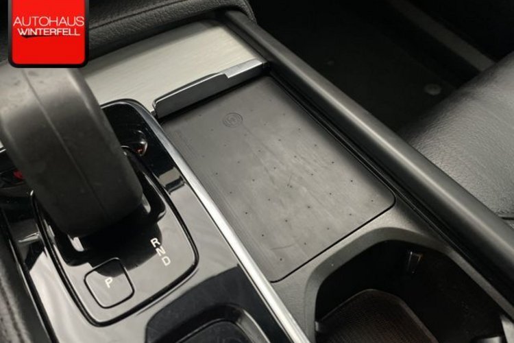 Volvo XC90 XC90 B5 D AWD 7SITZ+PANO+LUFT+360+HUD+H/K+4-ZONE