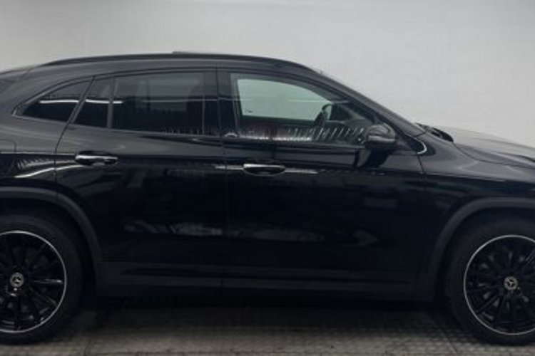 Mercedes-Benz GLA 250 GLA 250 e AMG NIGHT EXKLUSIV PANO+360+KEYLESS+