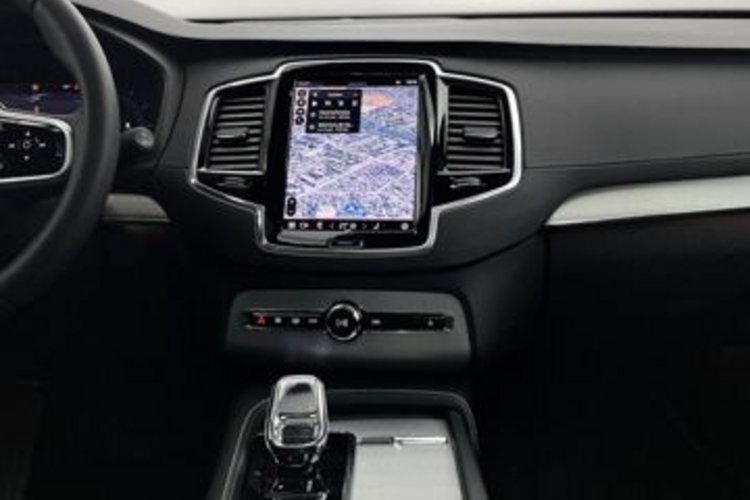 Volvo XC90 XC90 B5 D AWD Plus Dark 7SITZ+PANO+AHK+360+H&amp;K+