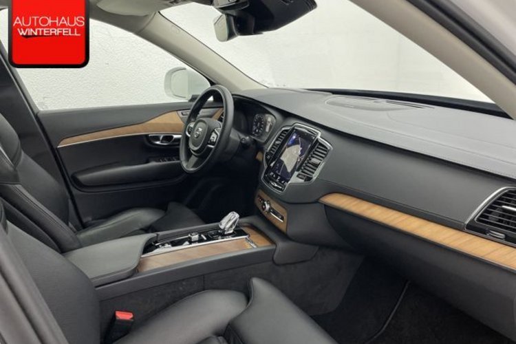 Volvo XC90 XC90 B5 D INSCRIPTION AWD 7SITZ+PANO+AHK+STANDH+