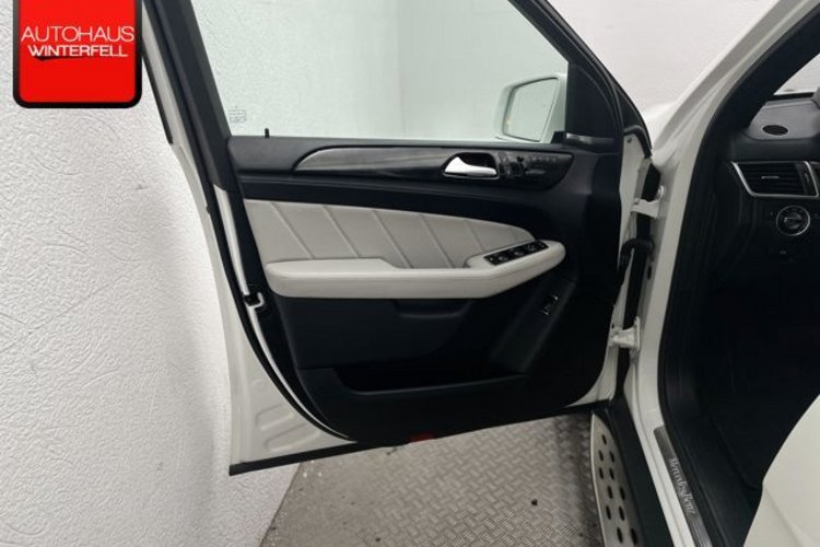 Mercedes-Benz GL 350 GL 350 4M AMG SPORT 7SITZ+GSD+AHK+NACHT+STANDHZG