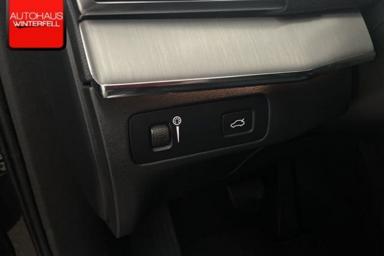 Volvo XC90 XC90 B5 AWD PRO PANO+AHK+MEMORY+STANDHEIZUNG+LED