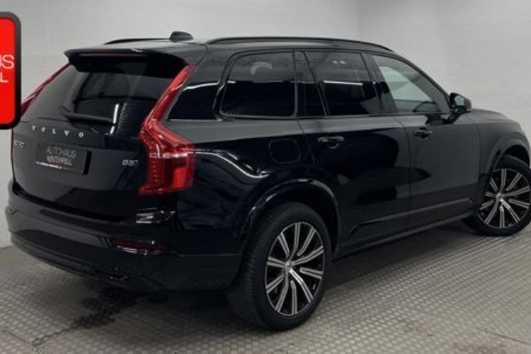 Volvo XC90 XC90 B5 D AWD Plus Dark 7SITZ+PANO+AHK+MEMORY+