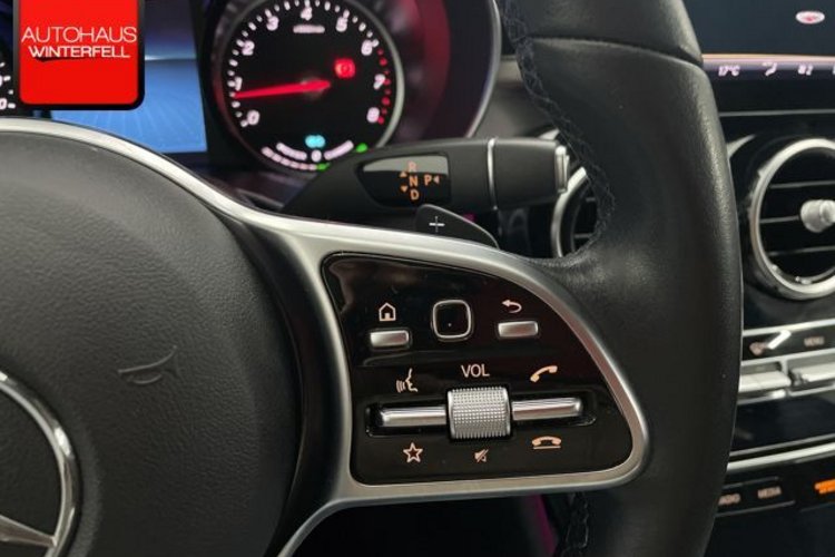 Mercedes-Benz C 300 C 300 Avantgarde MULTIBEAM+KAMERA+NAVI+CARPLAY+
