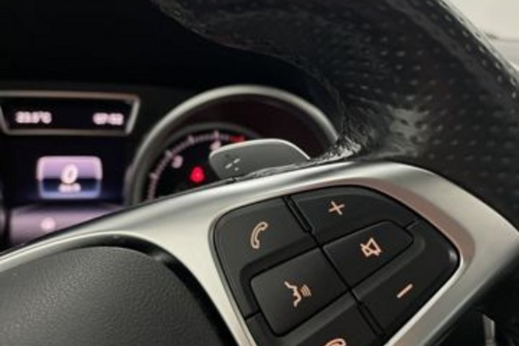 Mercedes-Benz GLE 350 GLE 350 d 4M AMG NIGHT PANO+360+STANDHEIZUNG+LED