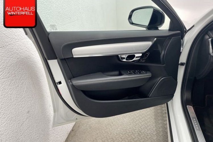 Volvo V90 V90 B4 D Plus Bright PANO+AHK+MEMORY+VOLL-LED+