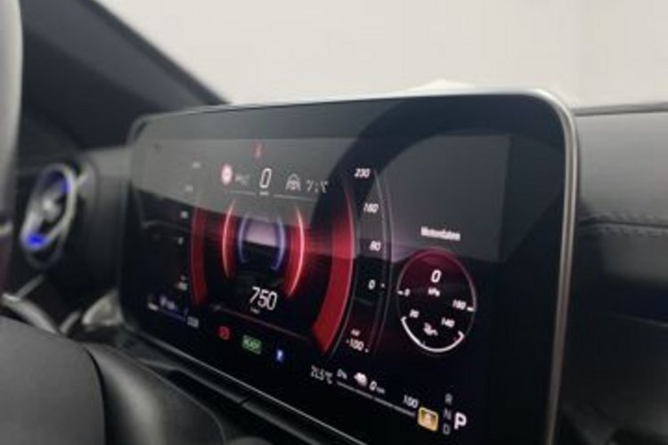 Mercedes-Benz C 300 C 300 e AMG 18Z NIGHT PANO+360+MEMORY+SITZKLIMA+