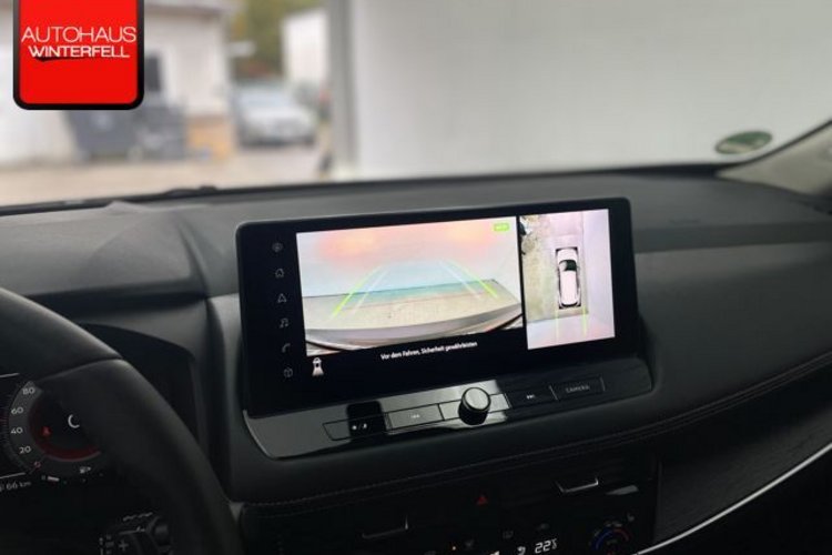 Nissan X-Trail X-Trail 1.5 VC-T Tekna 7SITZ+BOSE+MEMO+CARPLAY+