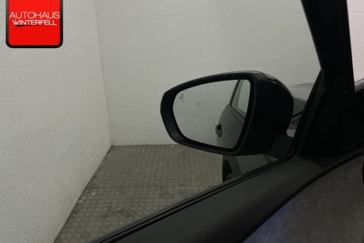 Peugeot 5008 5008 Hybrid 136 e-DSC GT BLACK TONE 7SITZ+PANO+