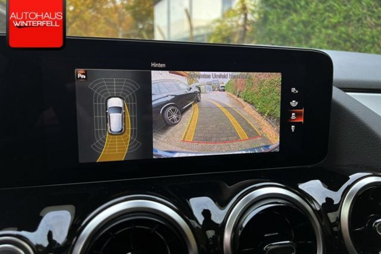 Mercedes-Benz GLA 250 GLA 250 e STYLE PANO+AHK+MULTIBEAM+KAMERA+DISTRO