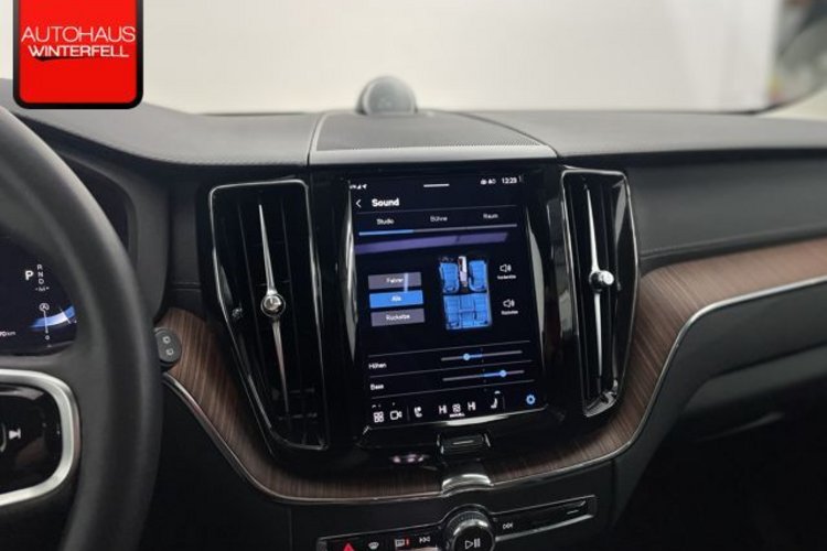 Volvo XC60 XC60 B4 D AWD Ultimate Bright PANO+AHK+B&amp;W+LUFT+