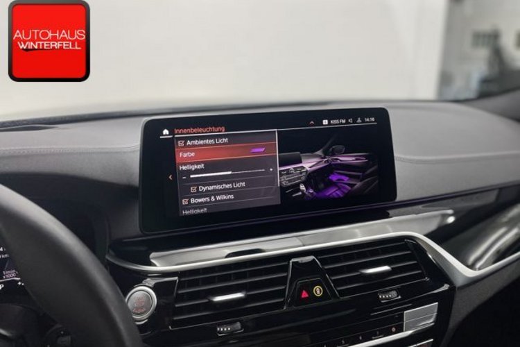BMW 520 520 d xDrive Luxury Line INDIVIDUAL+PANO+B&amp;W+HUD