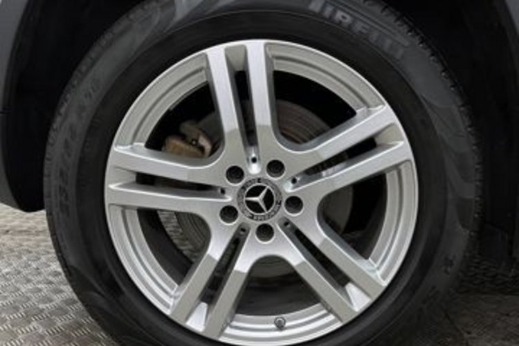 Mercedes-Benz GLA 250 GLA 250 e STYLE PANO+AHK+MULTIBEAM+KAMERA+DISTRO