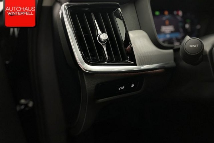 Volvo S90 S90 T8 ULTIMATE DARK RECH AWD GSD+B&amp;W+LUFT+MEMO+