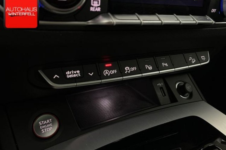 Audi SQ5 SQ5 3.0 TDI qu PANO+AHK+OLED+360+MEMO+B&amp;O+LUFT+