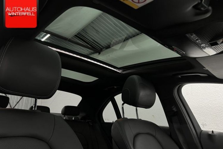 Mercedes-Benz C 300 C 300 e AMG NIGHT PANO+AIRMATIC+KEYLESS+KAMERA+
