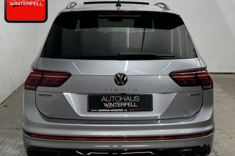Volkswagen Tiguan Allspace Tiguan Allspace 2.0 TDI 4M R-LINE 7SITZ+PANO+AHK