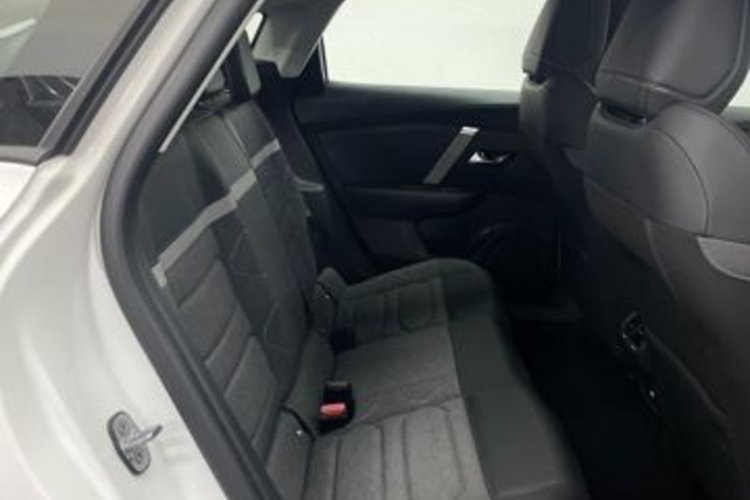 Citroën C4 C4 PureTech 130 EAT8 FEEL PACK LED+KAMERA+KLIMA+