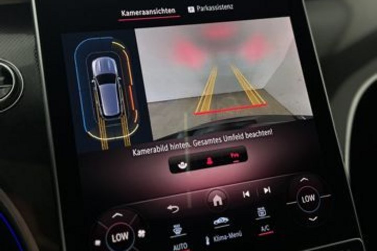 Mercedes-Benz C 220 C 220 d T 4M AMG NIGHT PANO+DIGITAL+DISTRONIC+