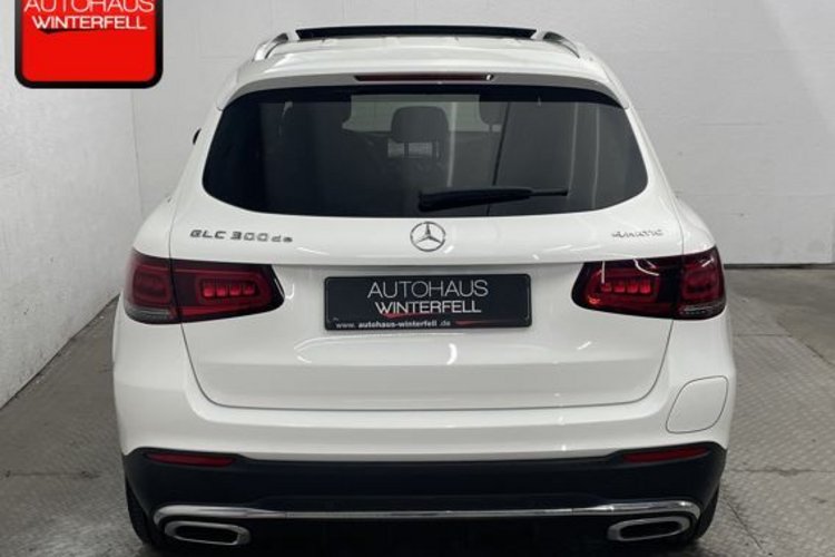 Mercedes-Benz GLC 300 GLC 300 de 4M AMG PANO+HUD+360+MEMO+KEYLESS+