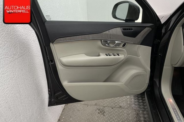 Volvo XC90 XC90 B5 D AWD Plus Bright 7SITZ+PANO+STANDHEIZUN