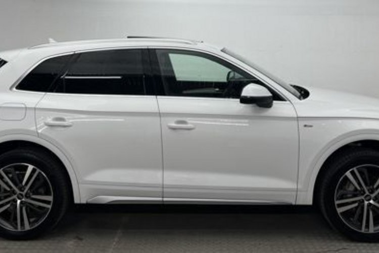 Audi Q5 Q5 50 TFSI e qu S line PANO+AHK+MEMO+360+MATRIX