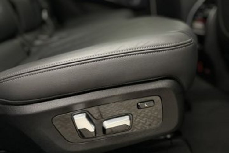 BMW X7 X7 xDrive 40 d M SPORT 7SITZ+PANO-SKY+2ACHS-LUFT