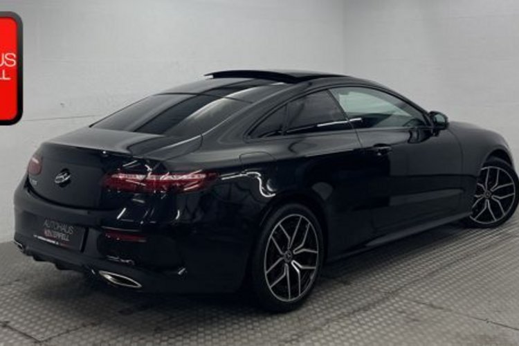 Mercedes-Benz E 200 E 200 Coupe AMG NIGHT PANO+AUGMENTED+DISTRONIC+