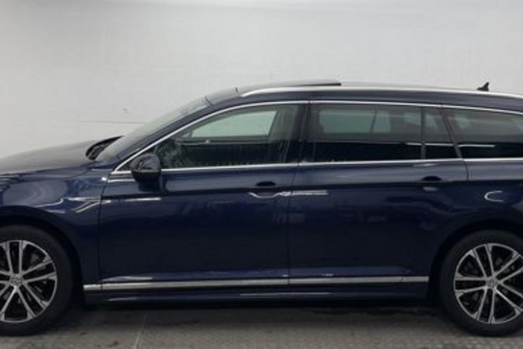 Volkswagen Passat Variant Passat Variant 2.0 TDI 4M R-Line PANO+STANDHZG+