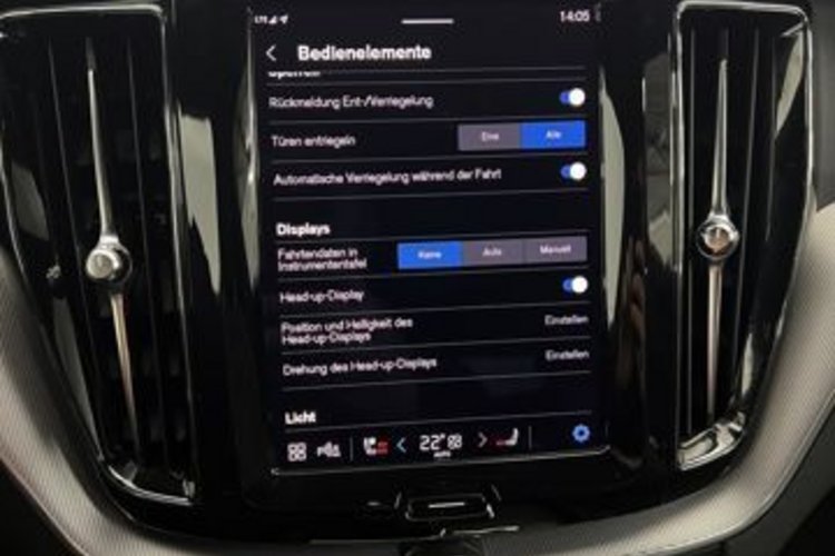 Volvo XC60 XC60 B5 B AWD R-DESIGN HUD+AHK+MEMORY+GOOGLE+LED