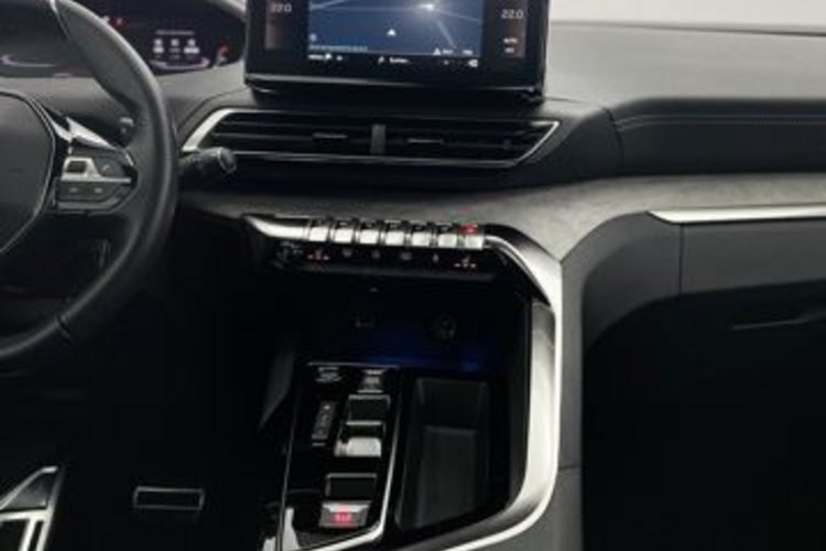 Peugeot 3008 3008 PureTech 130 EAT8 GT BLACK PANO+360+ACC+LED