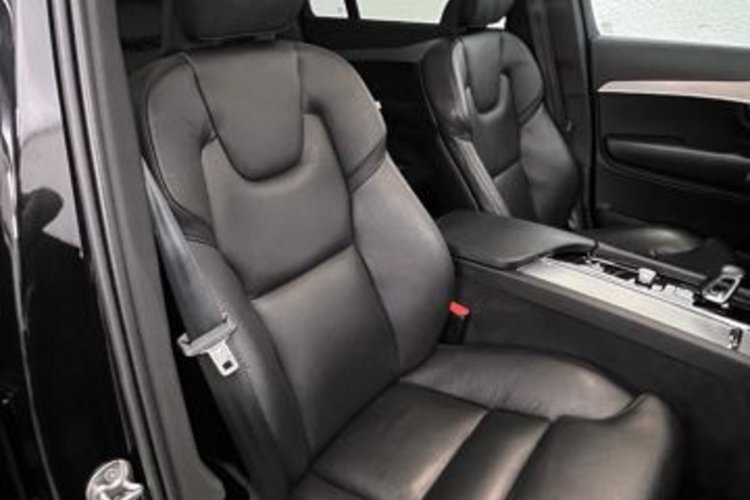 Volvo XC90 XC90 B5 D AWD Plus Bright 7SITZ+PANO+360+STANDHE