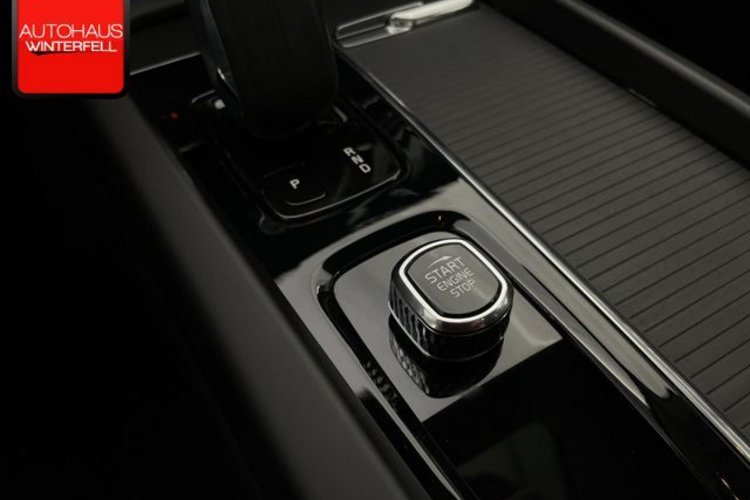 Volvo XC60 XC60 B4 D AWD PRO PANO+AHK+H&amp;K+VOLL-LED+KAMERA+