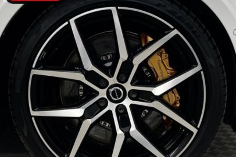 Volvo V60 V60 T8 AWD Polestar Engineered PANO+B&amp;W+HUD+360+