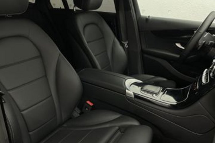 Mercedes-Benz GLC 300 GLC 300 d 4M COUPE AHK+HUD+360+DISTRONIC+LED+