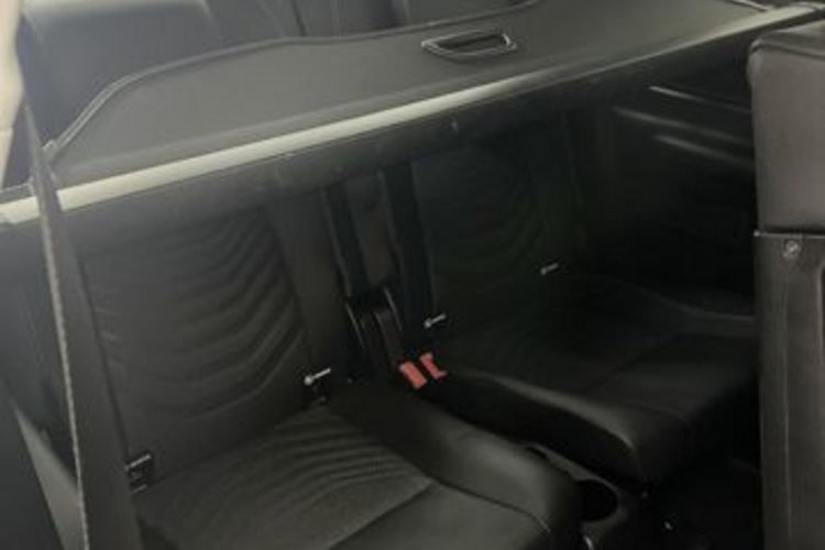 Mercedes-Benz GLB 200 GLB 200 7SITZ+PANO+AHK+MEMO+KAMERA+DISTRONIC+