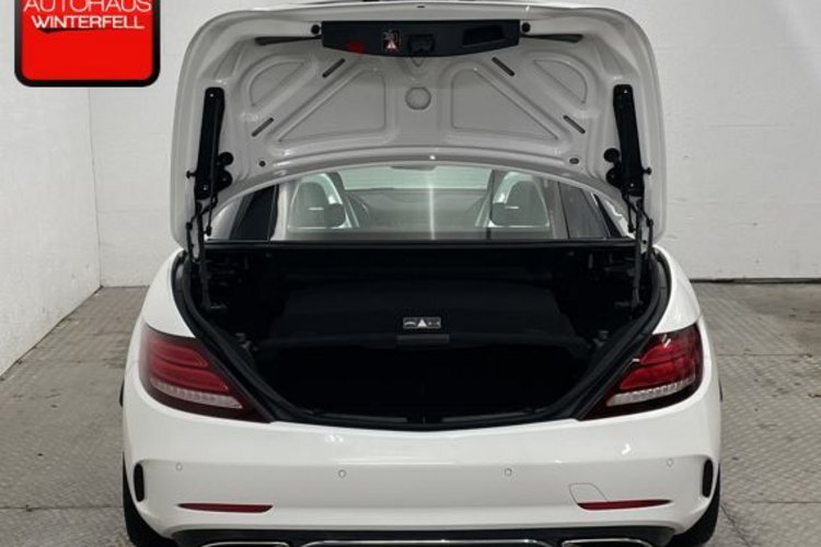 Mercedes-Benz SLC 200 SLC 200 AMG PANO+KAMERA+HARMAN/K+ILS+AIR-SCARF+