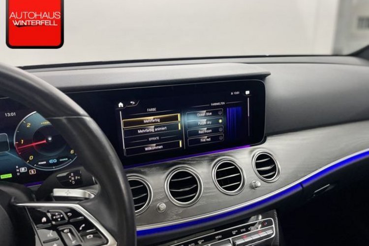 Mercedes-Benz E 220 E 220 d Avantgarde NIGHT ESD+KAMERA+AMBIENTE+LED